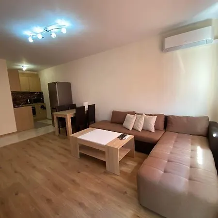 Sumi Lejlighed Varna